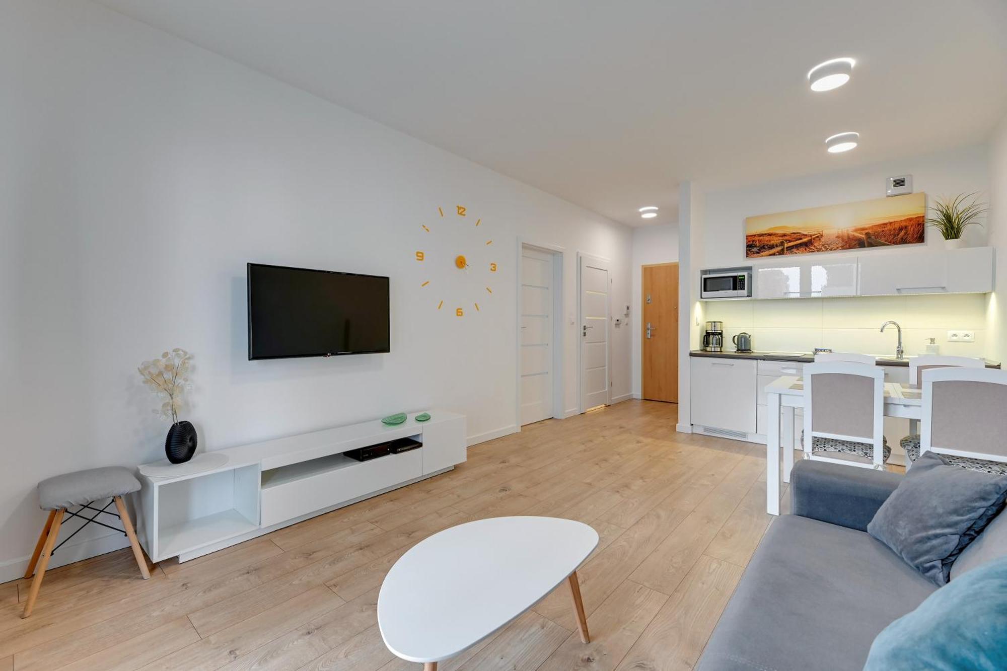 Apartament Nadmorskie Spektrum & Parking Gdansk Exterior photo